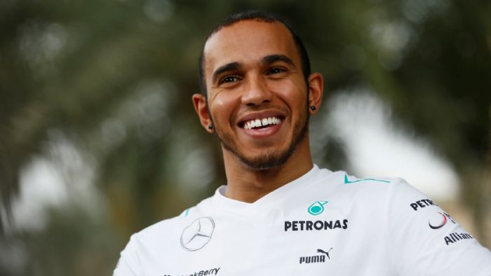 Επίσημα Hamilton 3ετίας στη Mercedes!